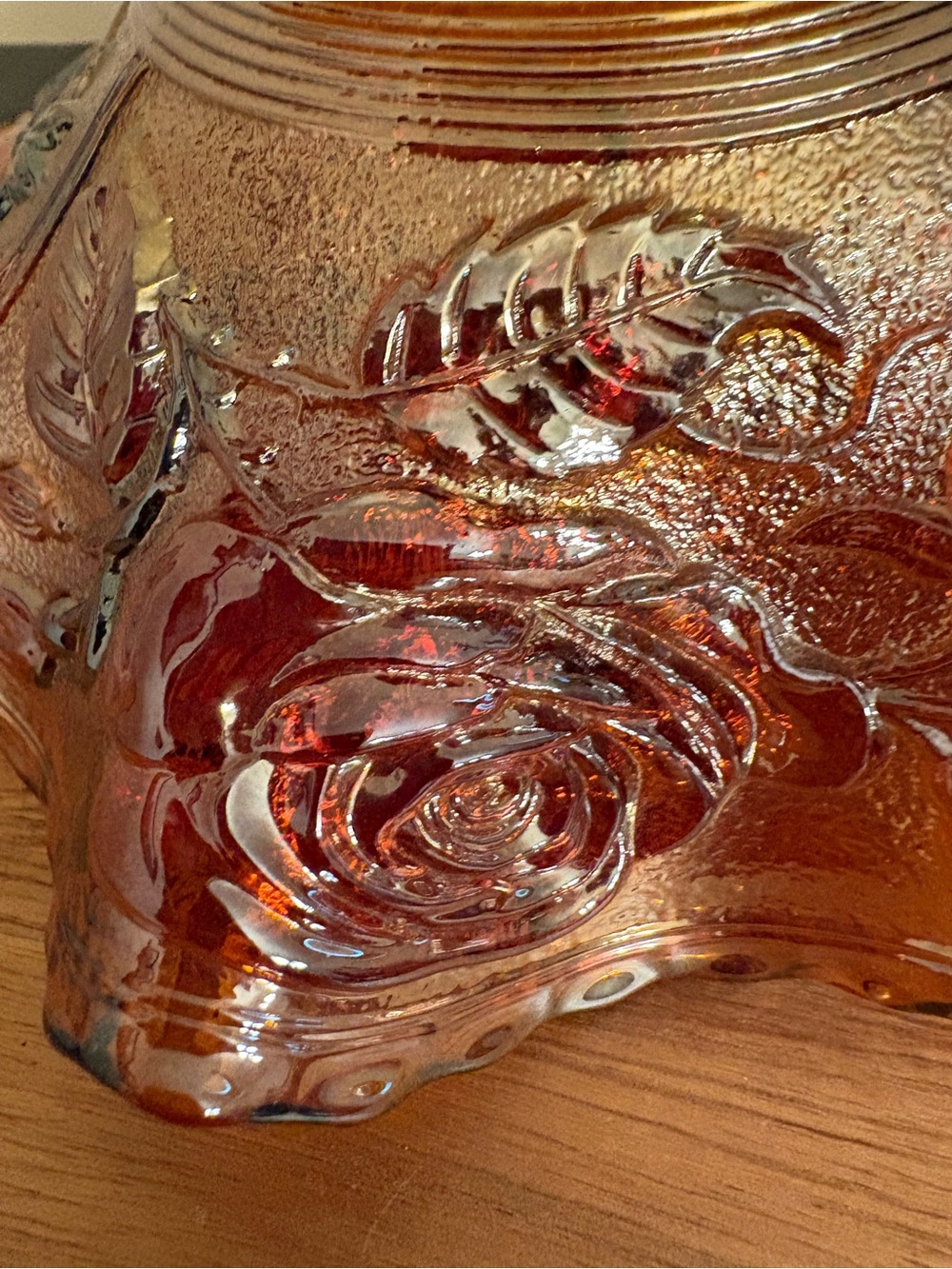 Imperial Glass Bowl Roses - Picture 3 of 6